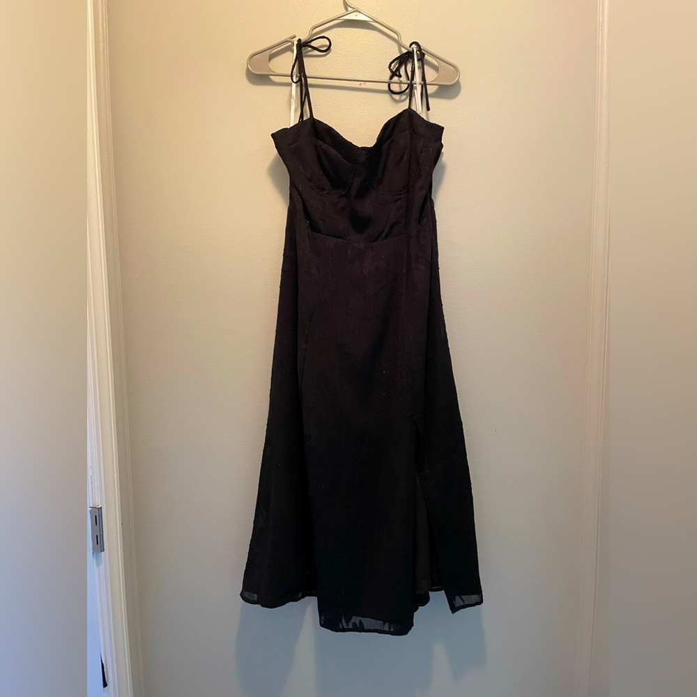 Black midi dress
